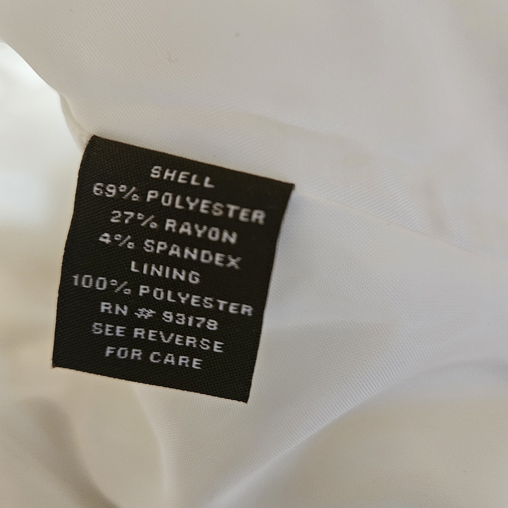 Adrienne Vittadini White Blazer with Tailored Fit - Picture 8 of 10